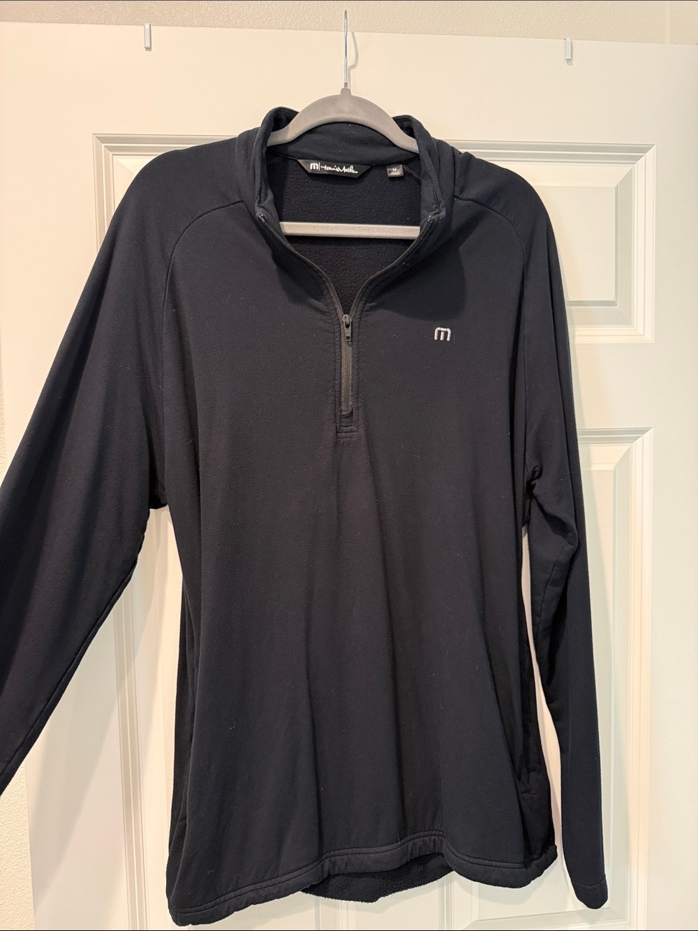 Travis Mathew Men's Black Quarter-Zip Pullover